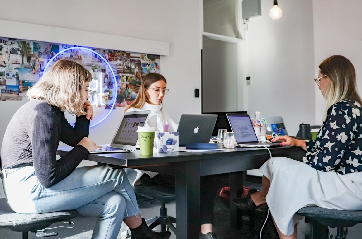 Digitálne médiá a volebné diskusie: ako sa mení verejná debata