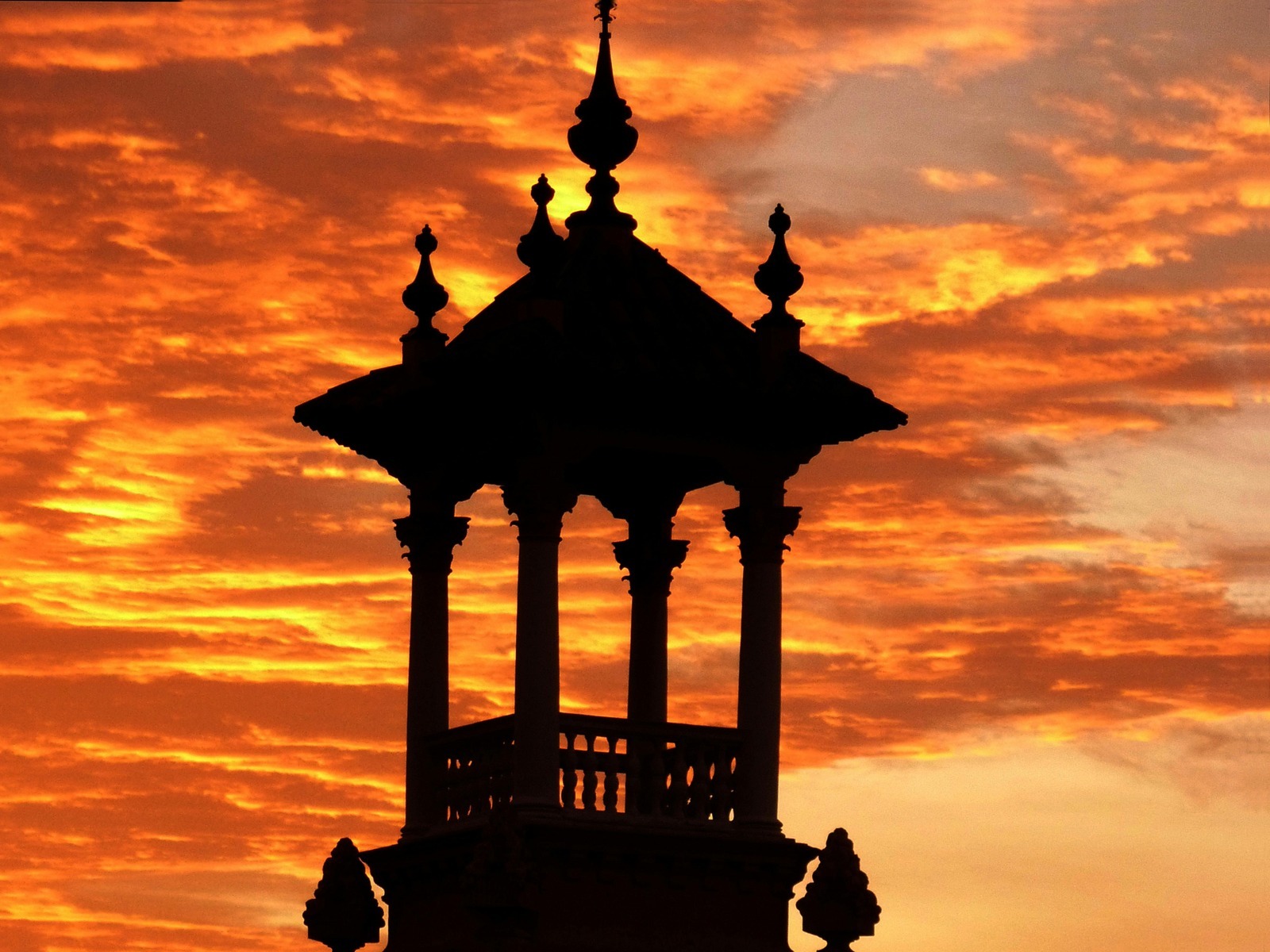 Víkendový efekt krypto