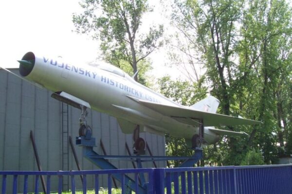 Nadčasy a príplatky