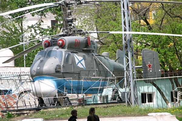 Brigády a študenti