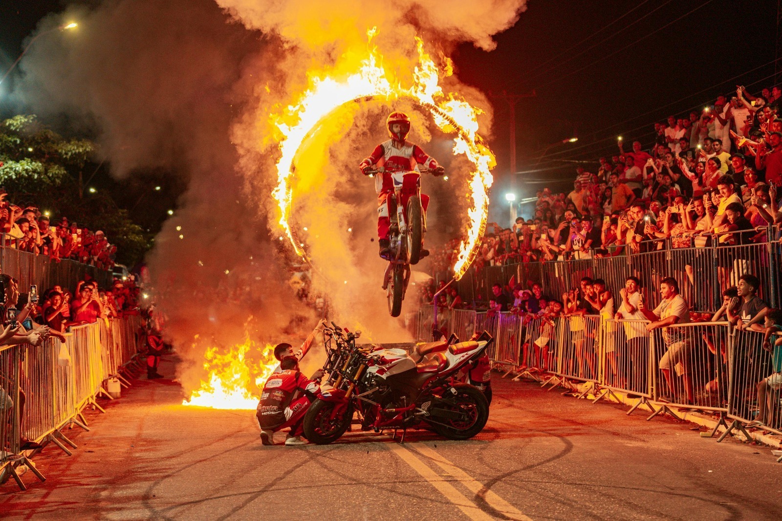 Detektory kouře/tepla/plamene