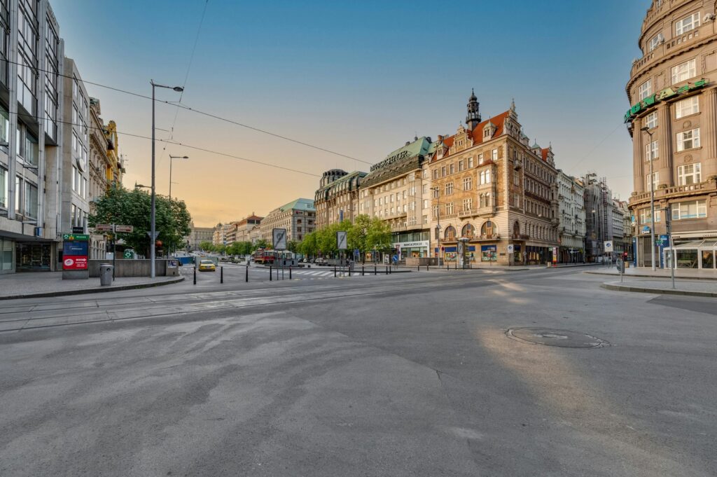Regálové systémy a organizace
