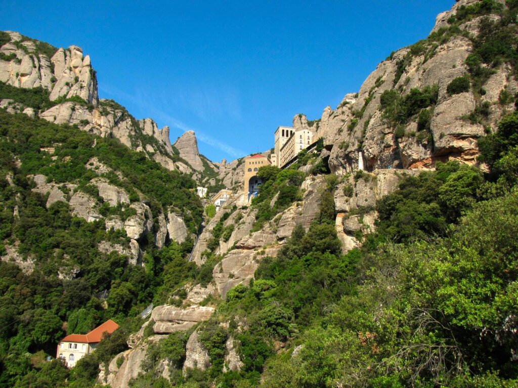 Štandardizácia výstupov a šablón